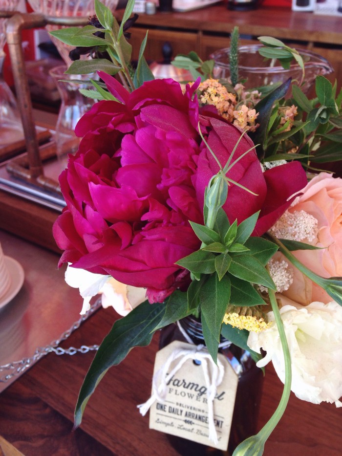 a touch of lovely thanks to Farm Girl