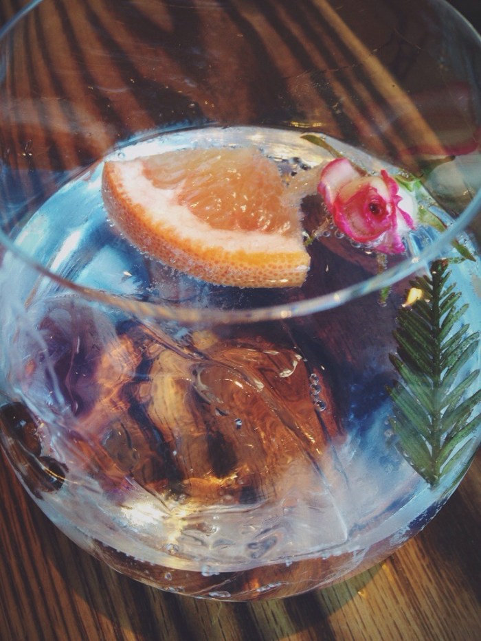 They specialize in Gin and Tonics, so even though I don't like G&T I got one to try, well guess what? I now LOVE G&T, this was the most beautiful drink I have ever had (the picture doesn't do it justice). Hello, look at the sprig of pine, rose, cloves and grapefruit. It was incredible.