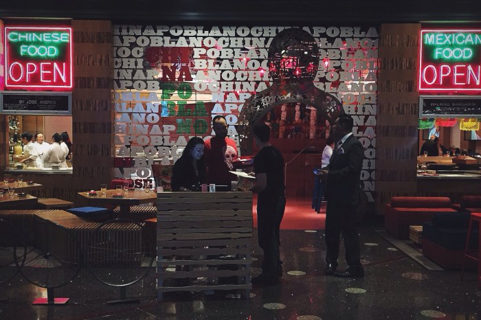 We went at a rather odd hour, like 3:30 pm so it wasn't very busy...later that night, it was packed.