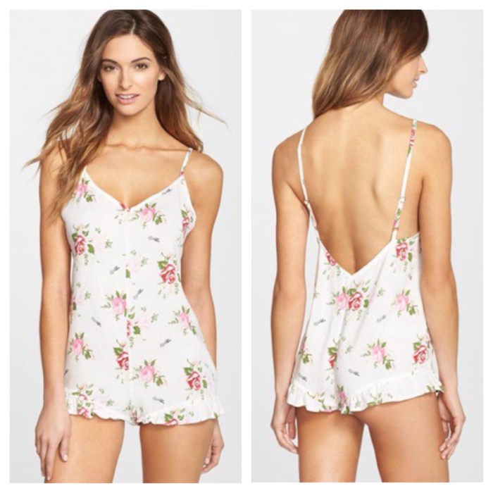A little sweet, a little sexy. Just perfect. Wildfox Sleep Romper