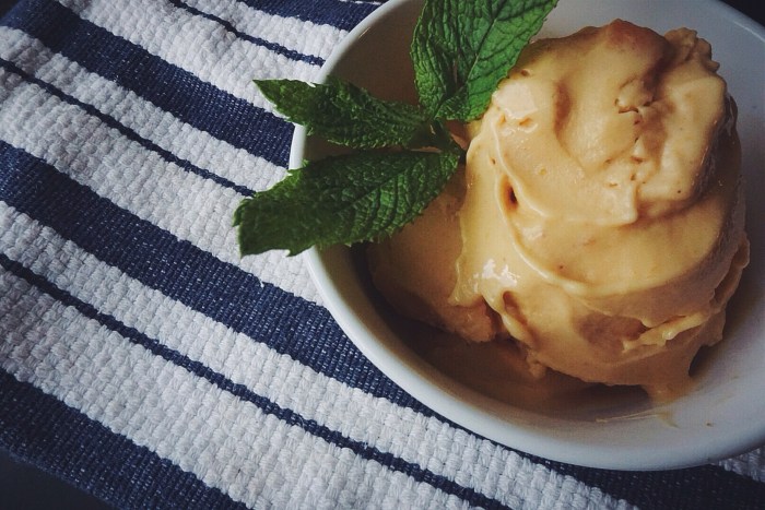 Processed with VSCOcam with f2 preset