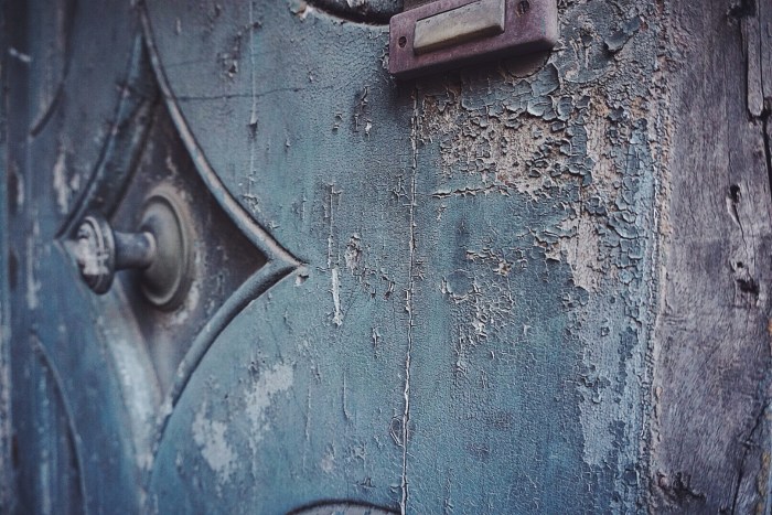As I mentioned in my post about Rome, I took so many photos of doors...how can you not when they looks like this!?